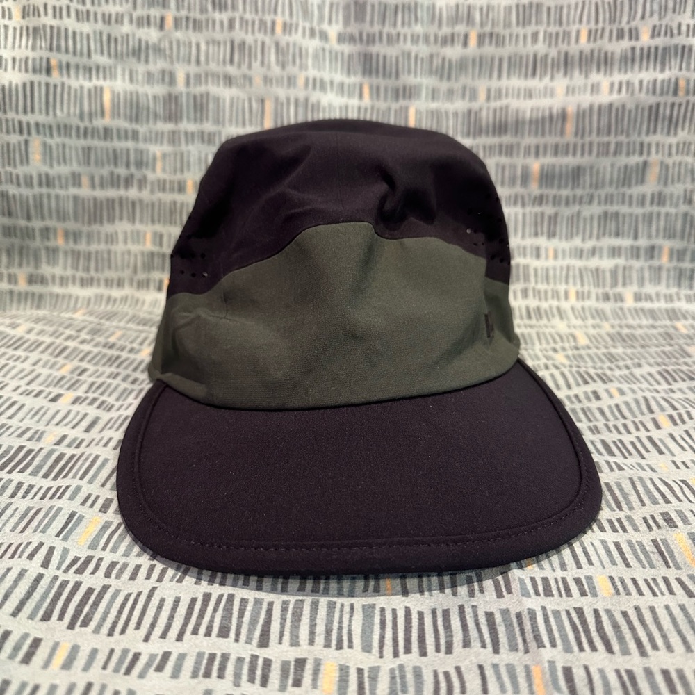 Melin Hydro Pace Performance Strapback Hat Black/Green